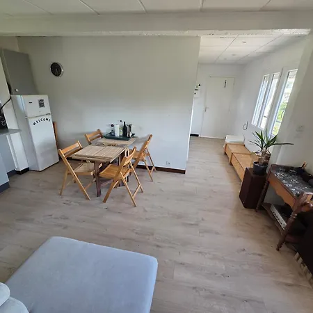 Appartement Calme St Raphaël Santa Lucia *